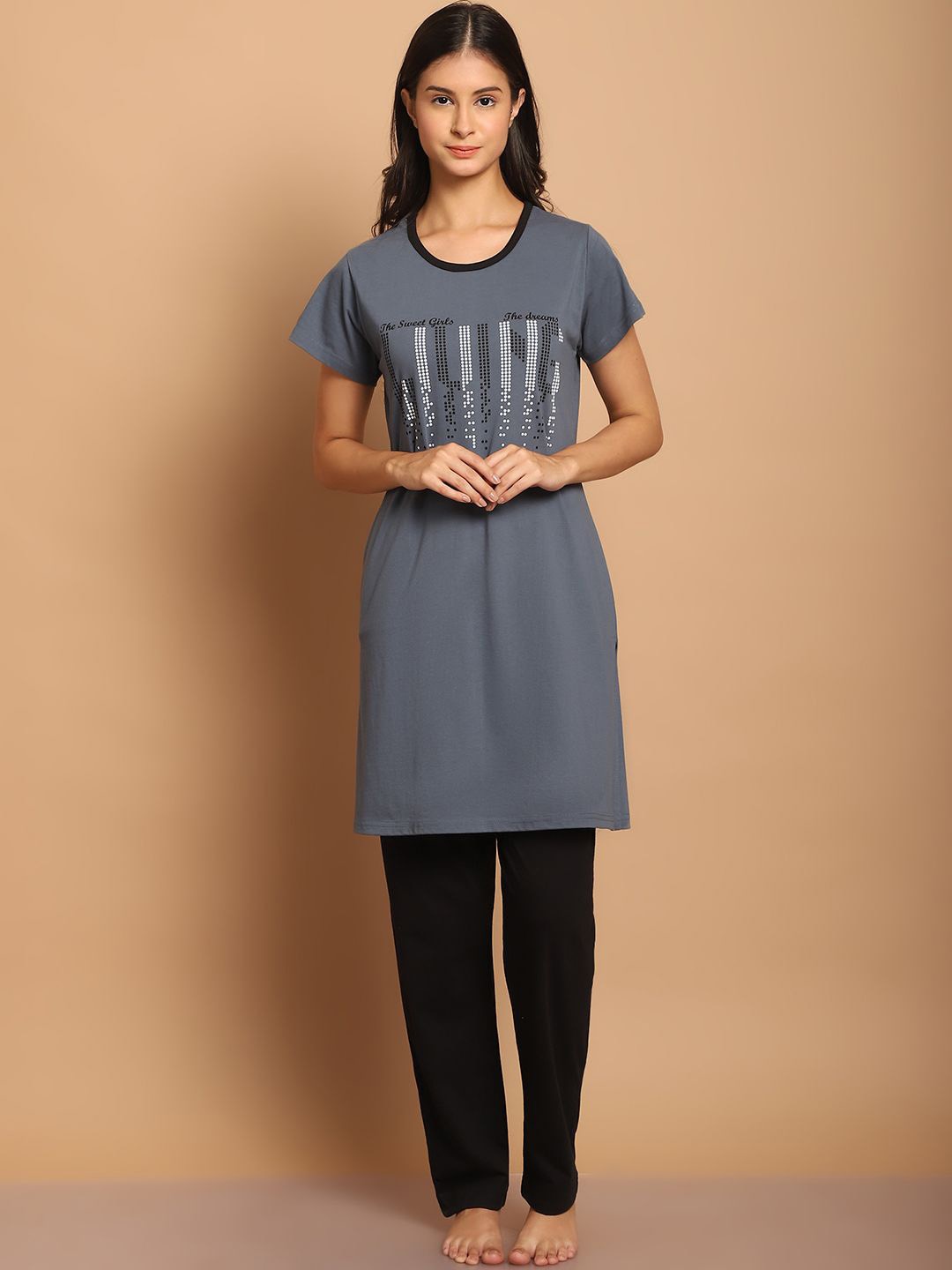 

PERFECT LINE Women Printed Night suit, Grey