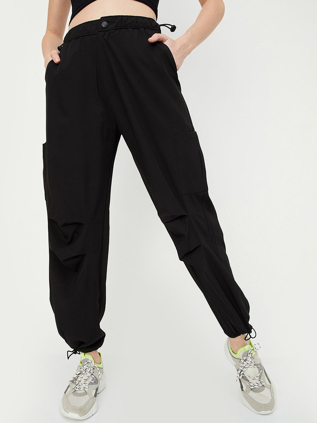 

max Women Track Pants, Black