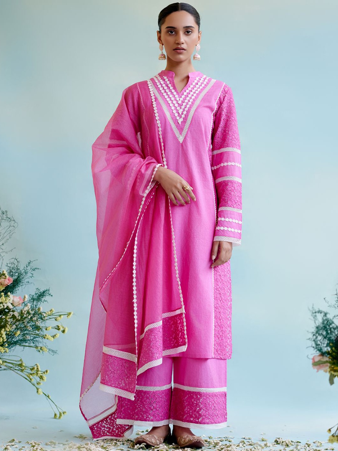 

NERO Women Regular Thread Work Pure Cotton Kurta with Palazzos & With Dupatta, Pink