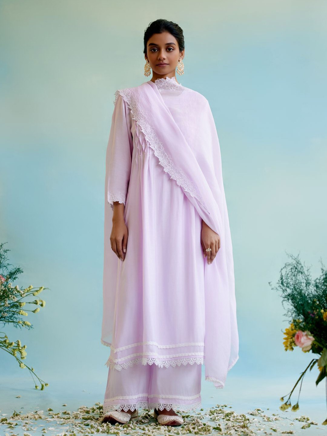 

NERO Organza Dupatta with Thread Work, Lavender