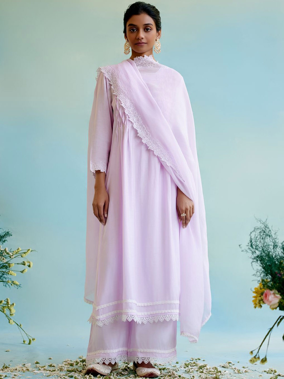 

NERO Women Floral Embroidered Raw Silk Kurta with Palazzos & With Dupatta, Lavender