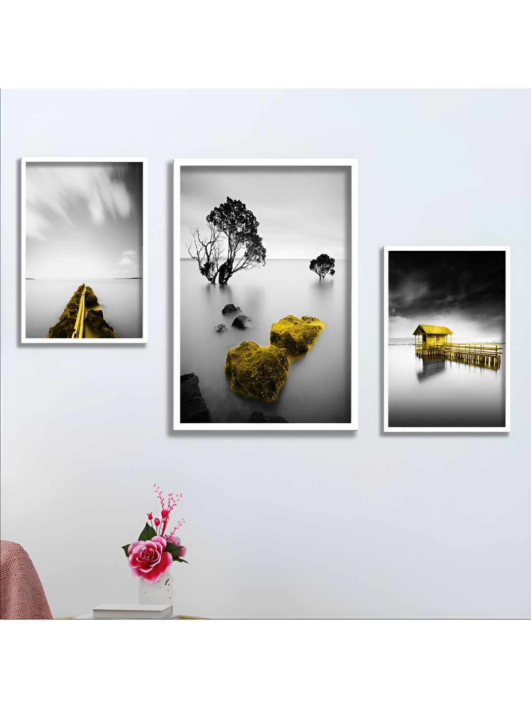 

Aura White & Black 3 Piece Wood Other Wall Paintings