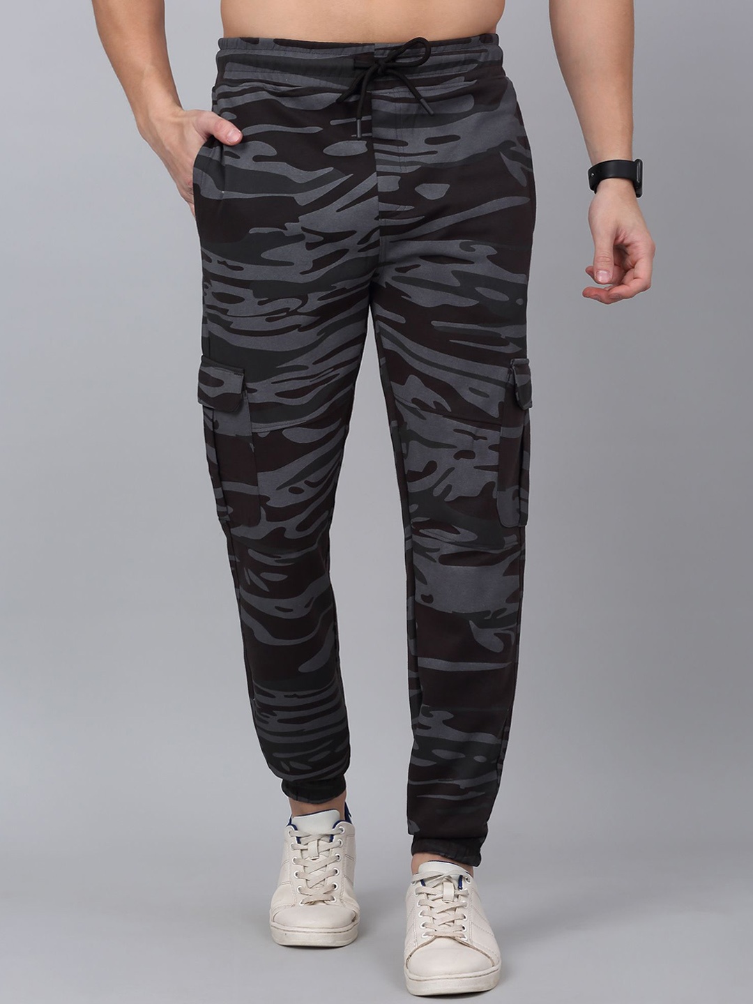 Cantabil Men Cotton Printed Mid Rise Jogger, Grey
