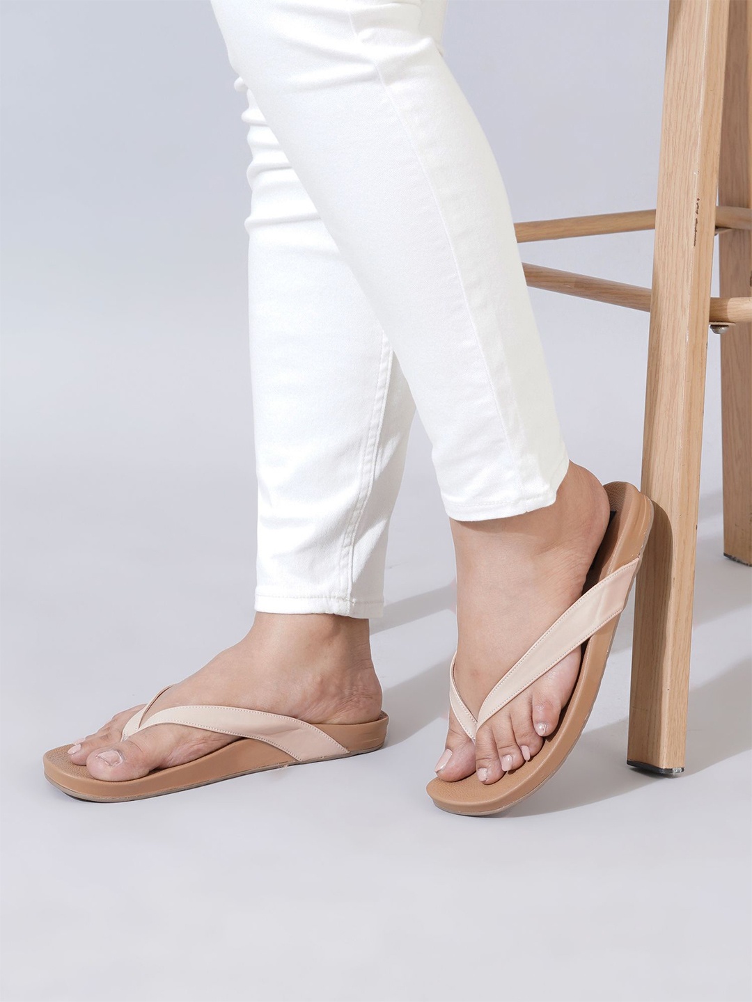

Sherrif Shoes Women Thong Flip-Flops, Nude