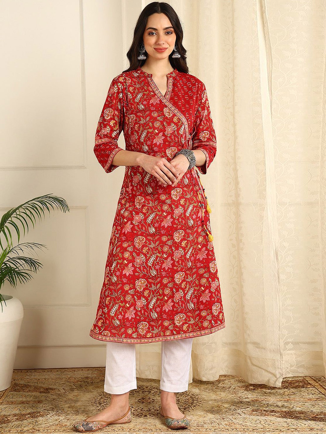 

Tahiliya Women Ethnic Motifs Printed Thread Work Handloom Anarkali Kurta, Red