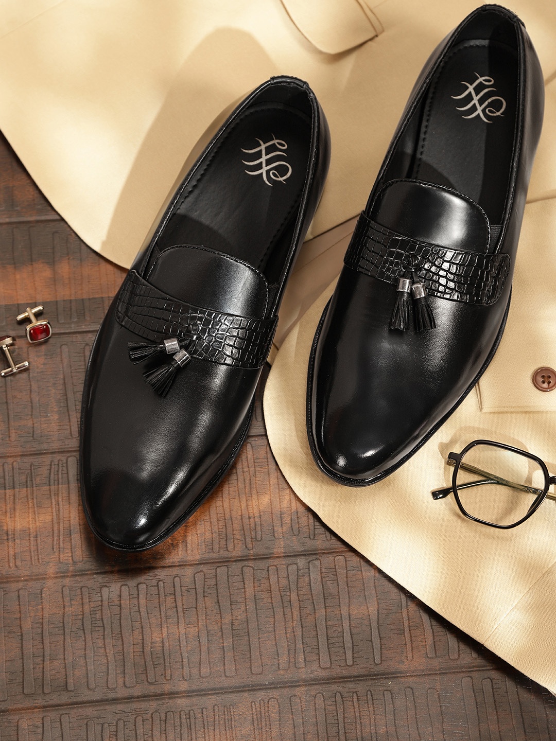 

House of Pataudi Men Tasselled Formal Loafers with Textured Detail, Black