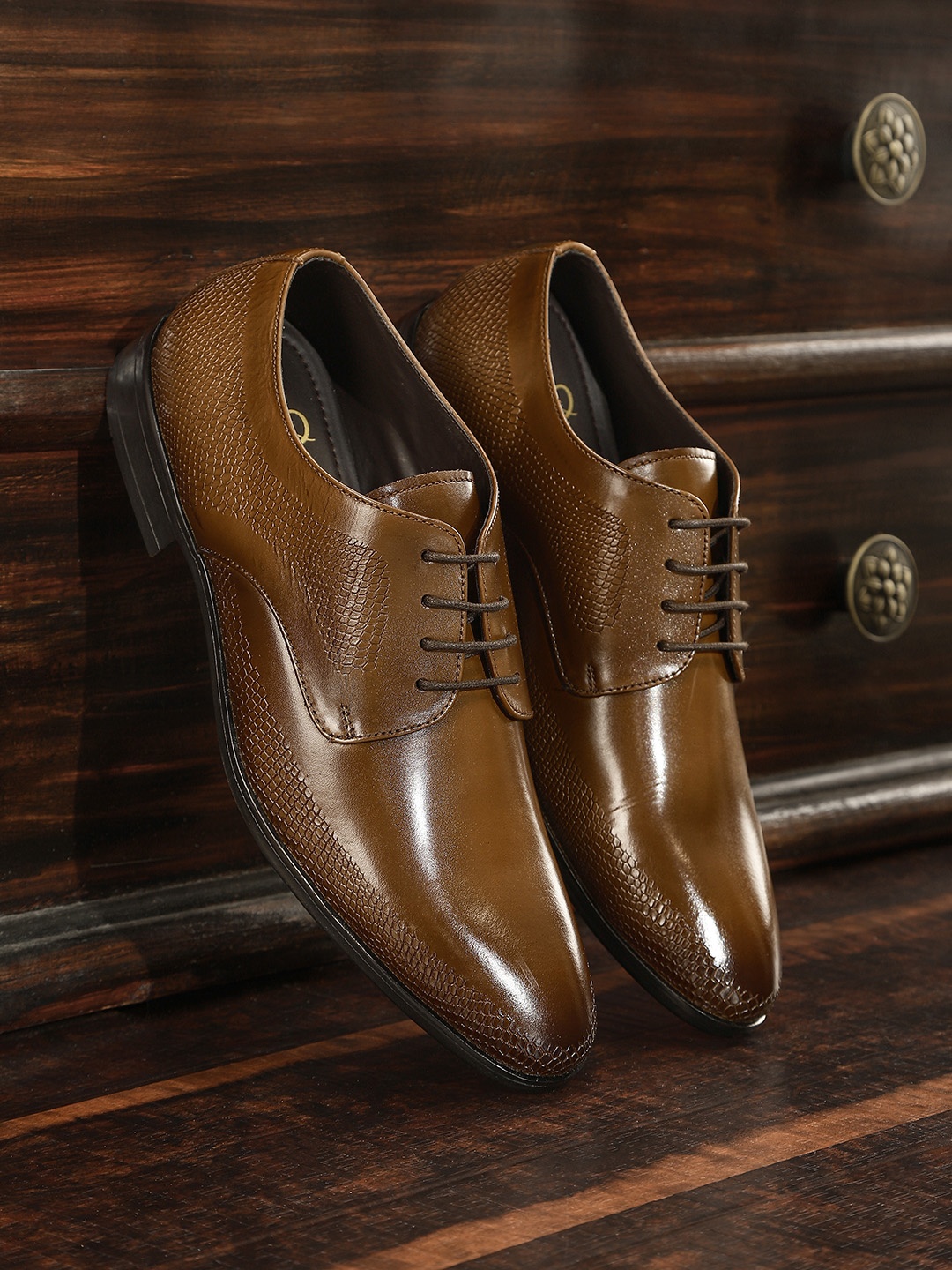 

House of Pataudi Men Textured Detail Formal Derbys, Brown