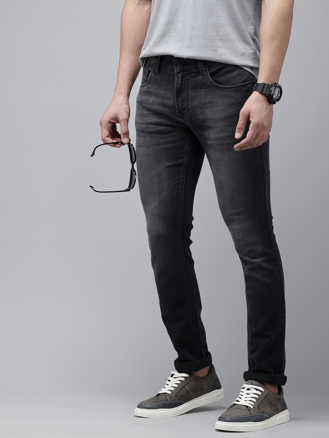 

SPYKAR Men Skinny Slim Fit Low-Rise Light Fade Stretchable Jeans, Charcoal