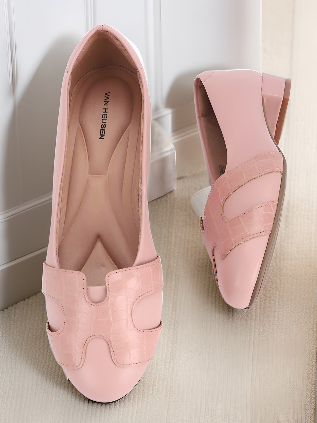 

Van Heusen Textured Block Pumps, Pink