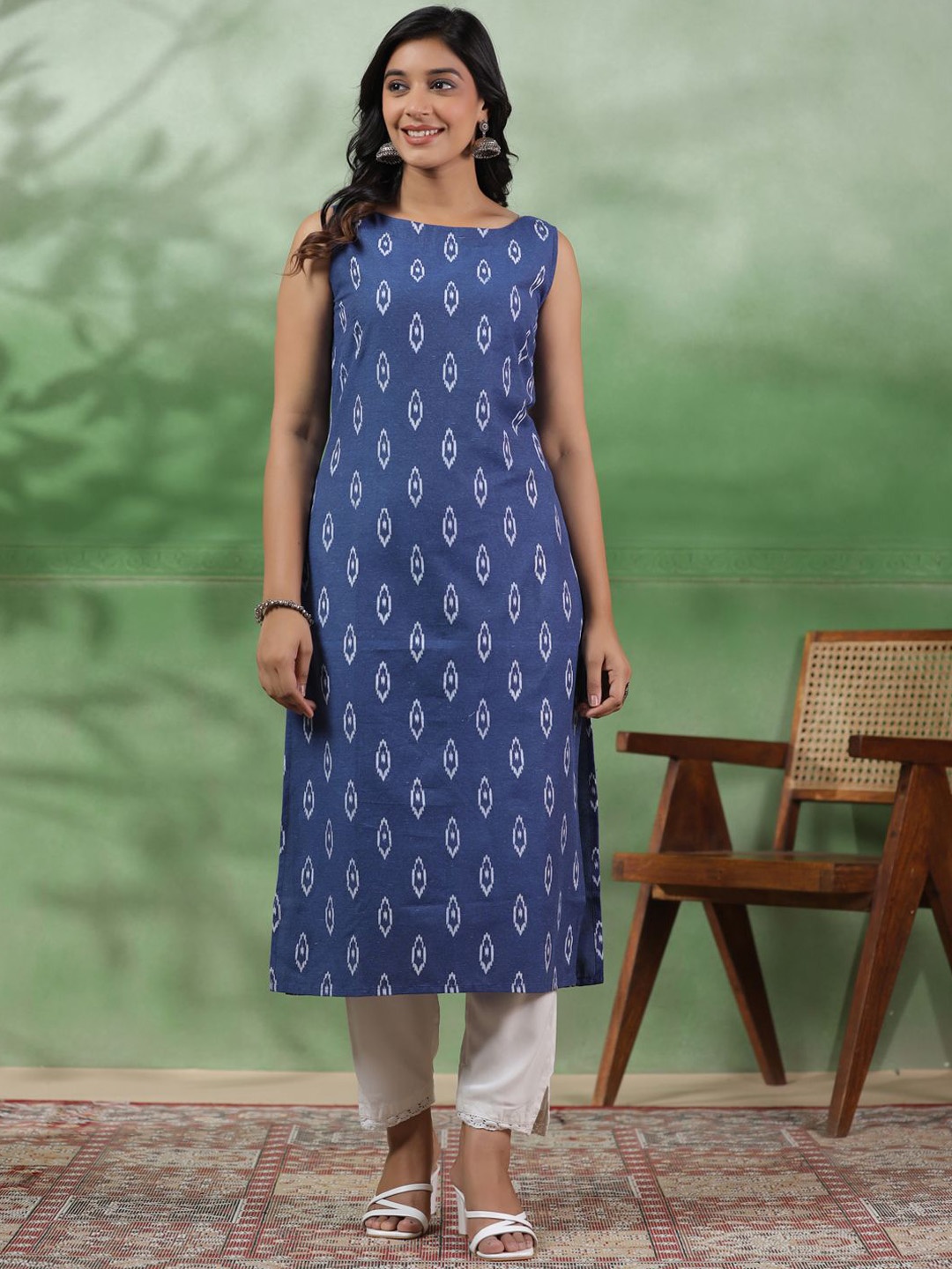 Sangria Ethnic Motifs Printed Sleeveless Kurta, Blue