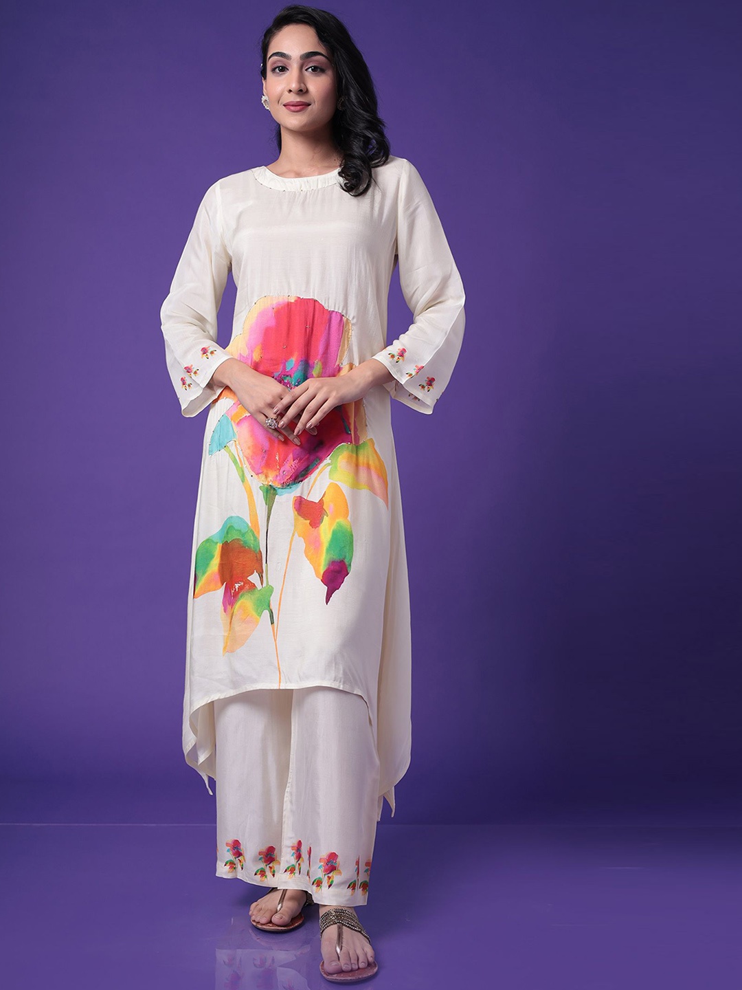 ZARI Women Floral Printed Regular Kurta with Trousers, Cream