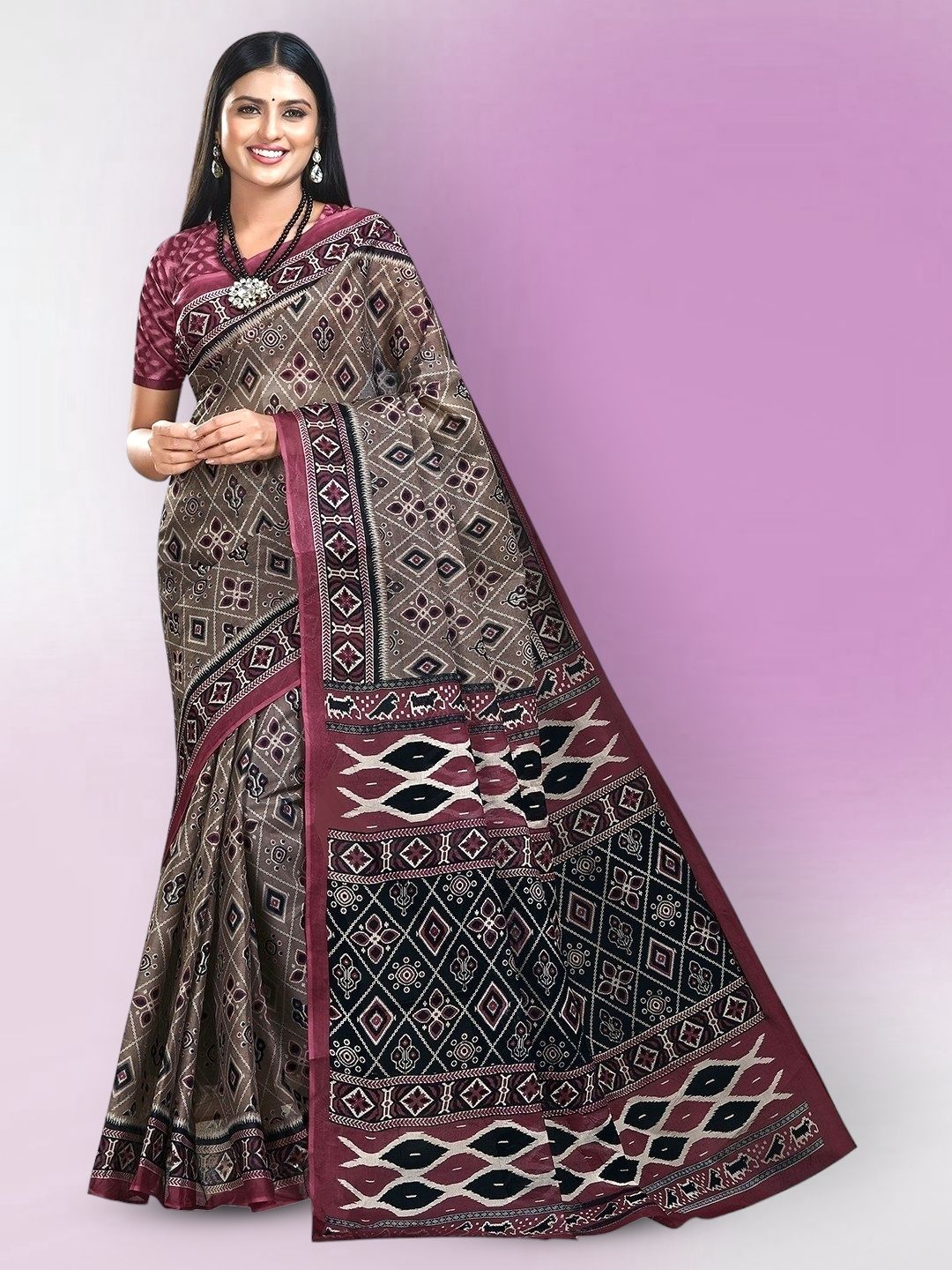

Jevi Prints Floral Pure Cotton Block Print Saree, Brown