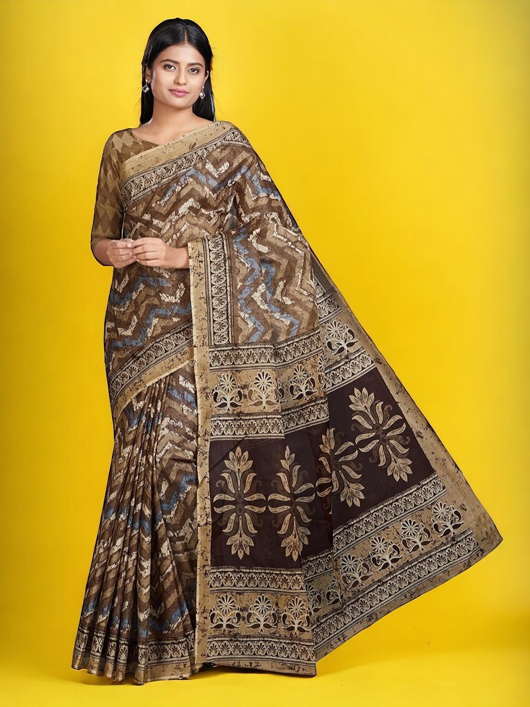 

Jevi Prints Batik Pure Cotton Saree, Brown