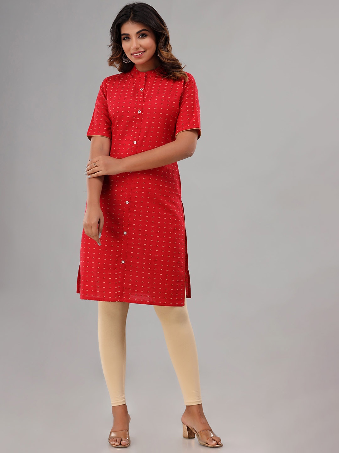 

Rouhab Women Thread Work Kurta, Red