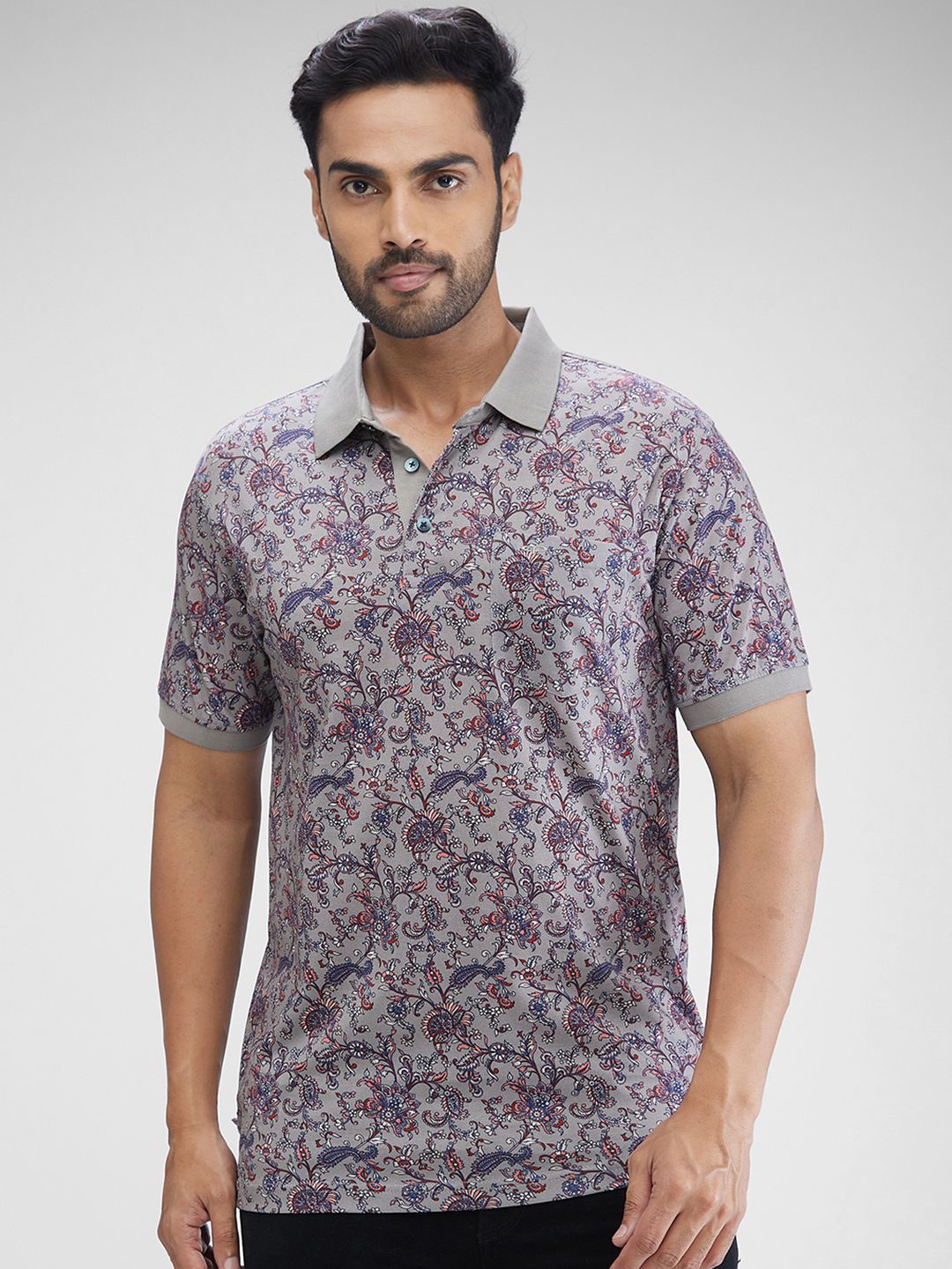 

ColorPlus Men Floral Printed Polo Collar Pockets T-shirt, Green