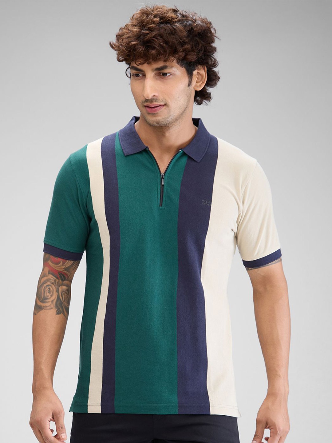 

ColorPlus Men Colourblocked Polo Collar Pockets T-shirt, Green