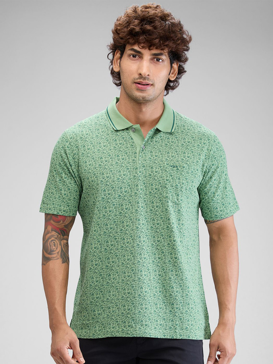 

ColorPlus Men Polo Collar Pockets T-shirt, Green