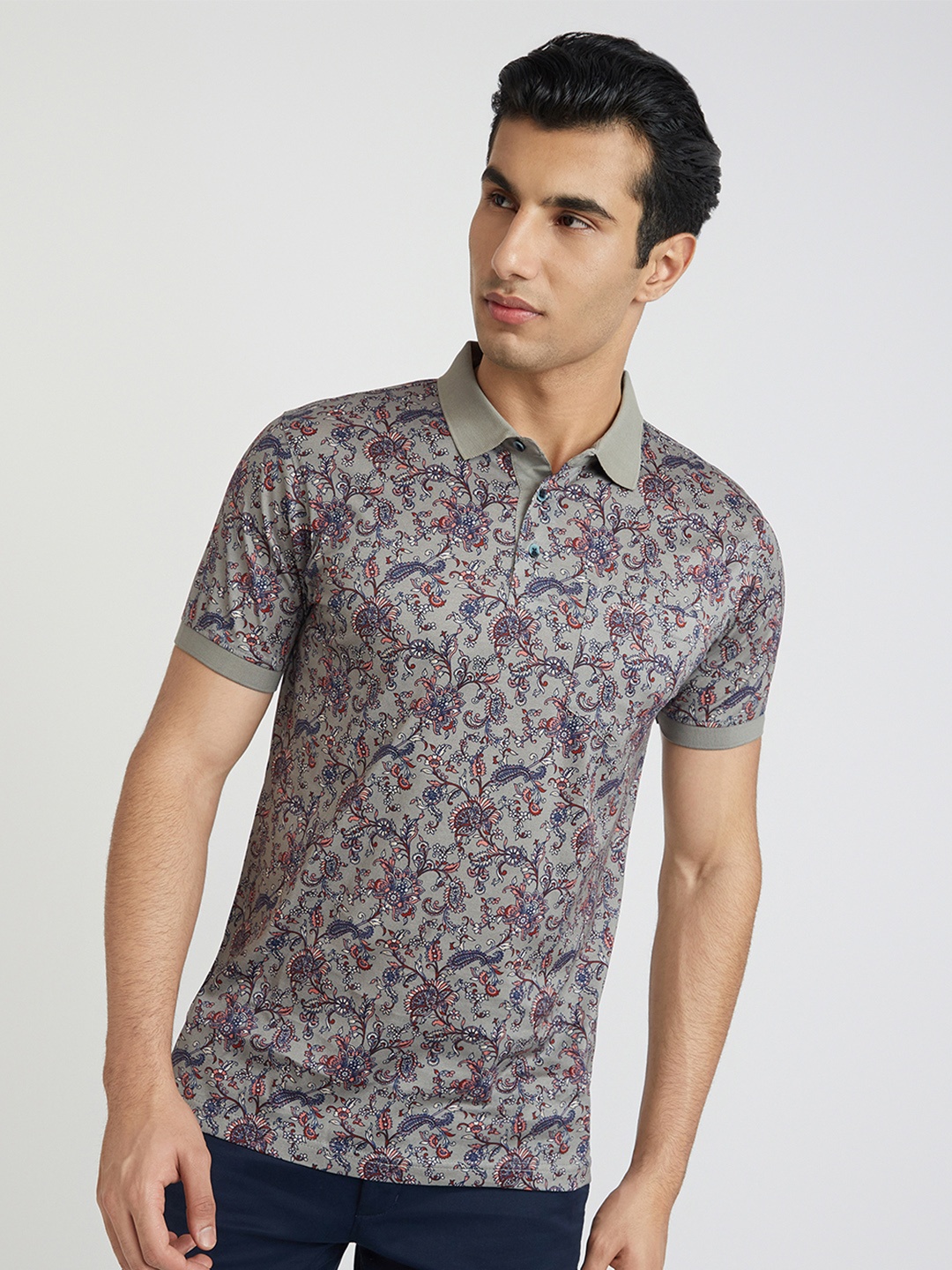 

ColorPlus Men Floral Printed Polo Collar Pockets T-shirt, Green