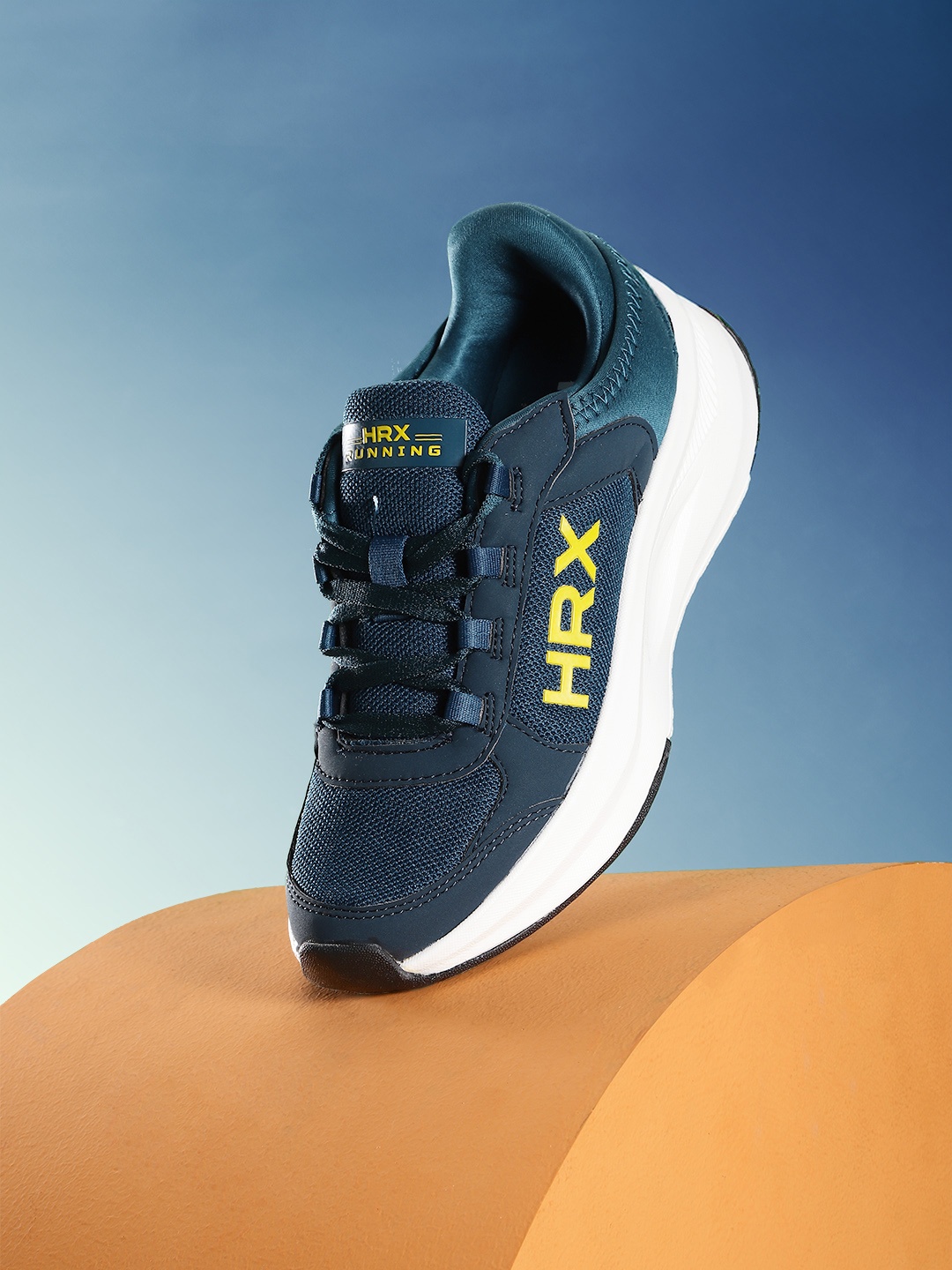 

HRX by Hrithik Roshan Women Woven Design Running Shoes, Teal