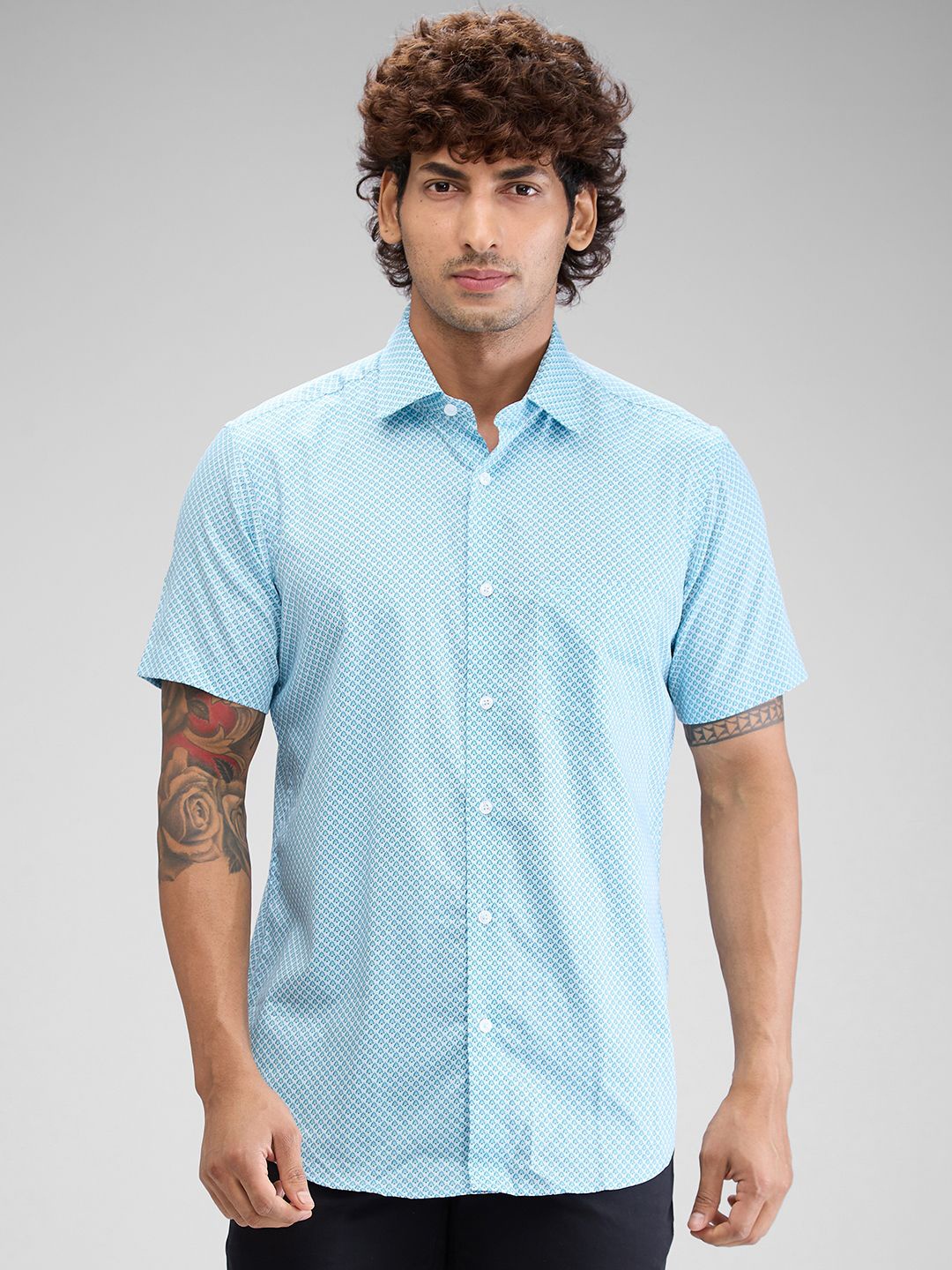 

ColorPlus Men Opaque Printed Casual Shirt, Blue