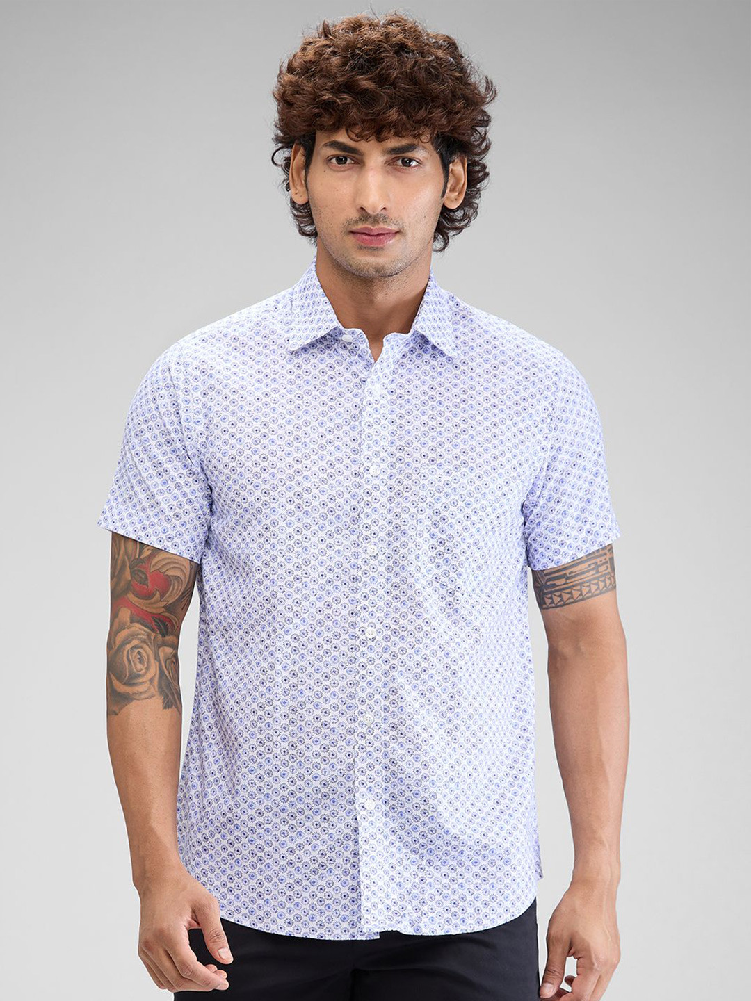

ColorPlus Men Tailored Fit Floral Opaque Printed Casual Shirt, Blue