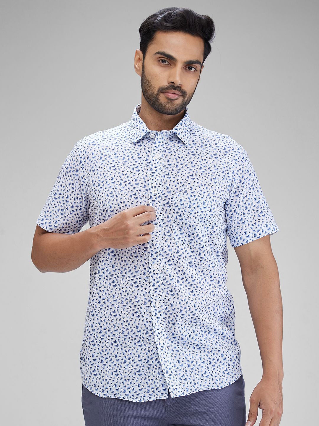

ColorPlus Men Floral Opaque Printed Casual Shirt, Blue