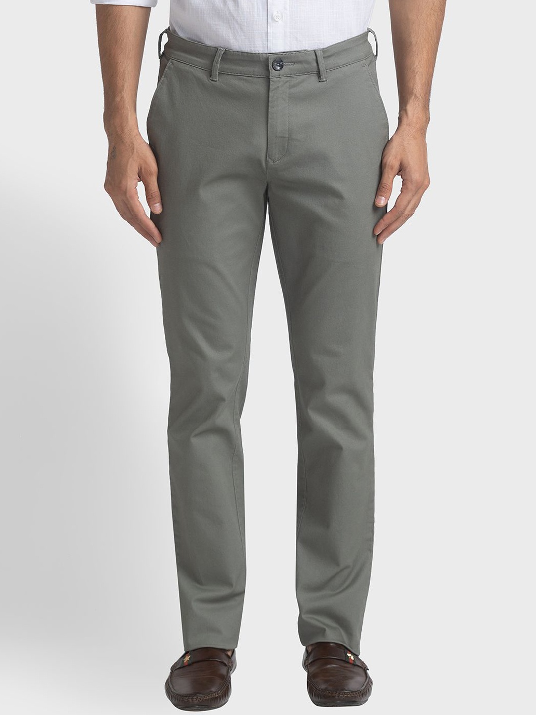 

ColorPlus Men Textured Trousers, Grey