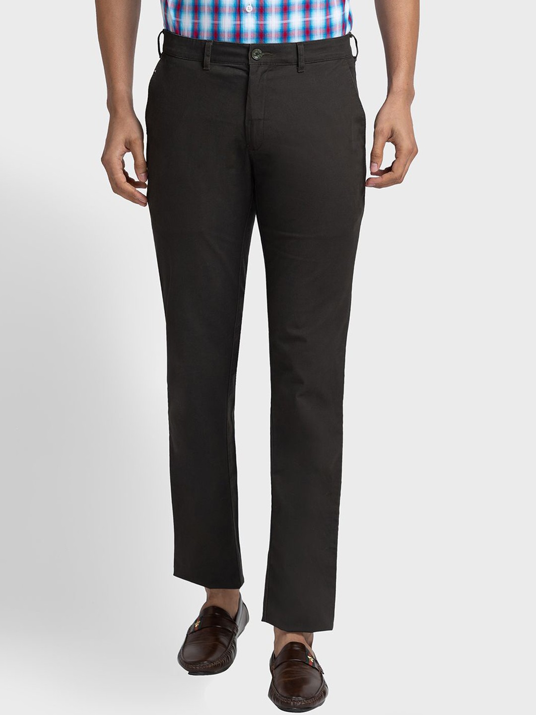 

ColorPlus Men Trousers, Green
