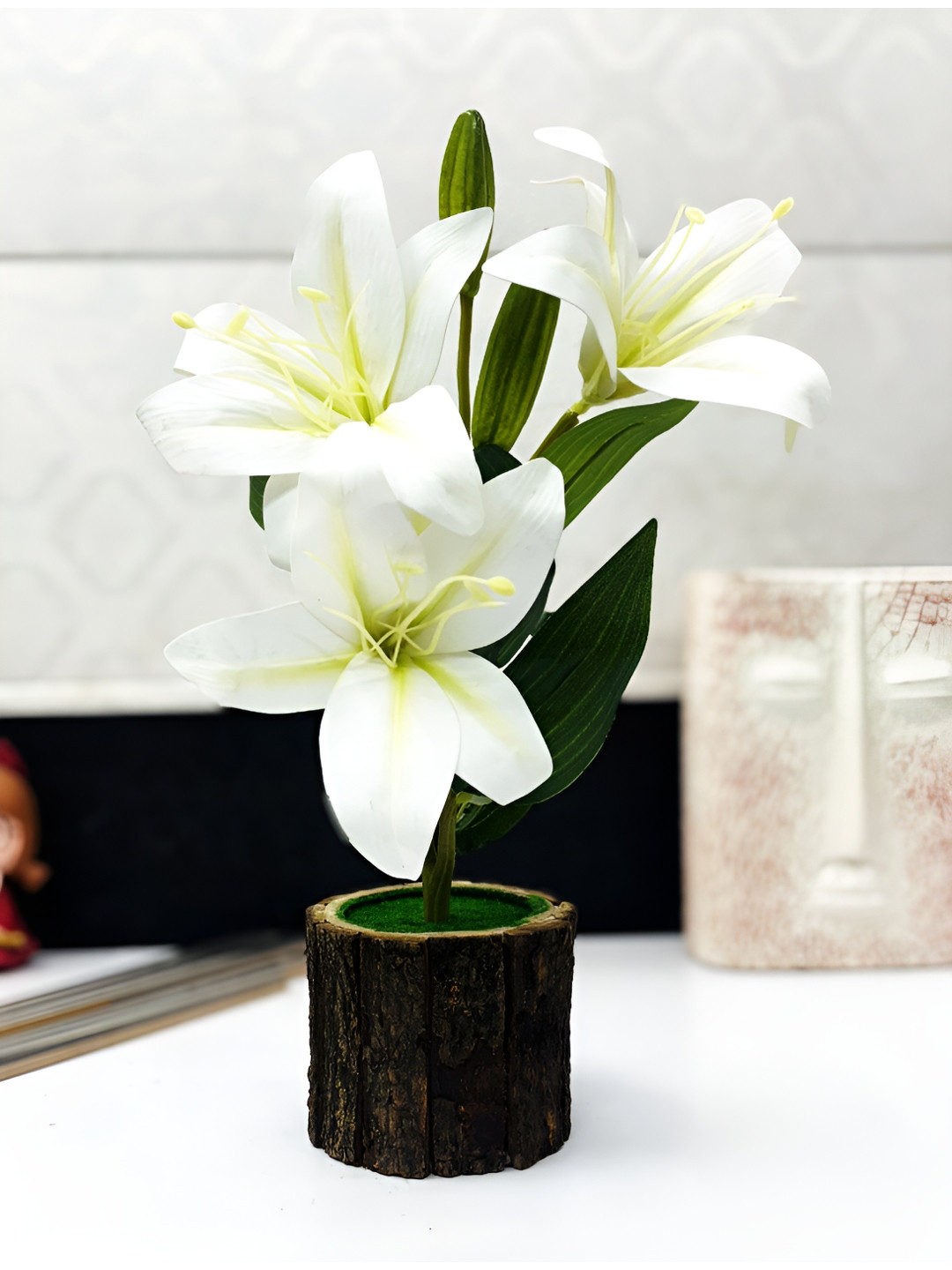 

Dekorly White 1 Pieces Lily Artificial Flower With Pot
