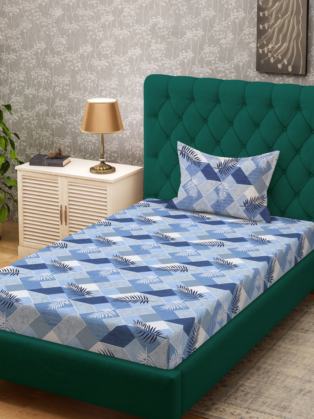 

KLOTTHE Blue & White Printed Pure Cotton 400 TC Fitted Single Bedsheet With Pillow Cover