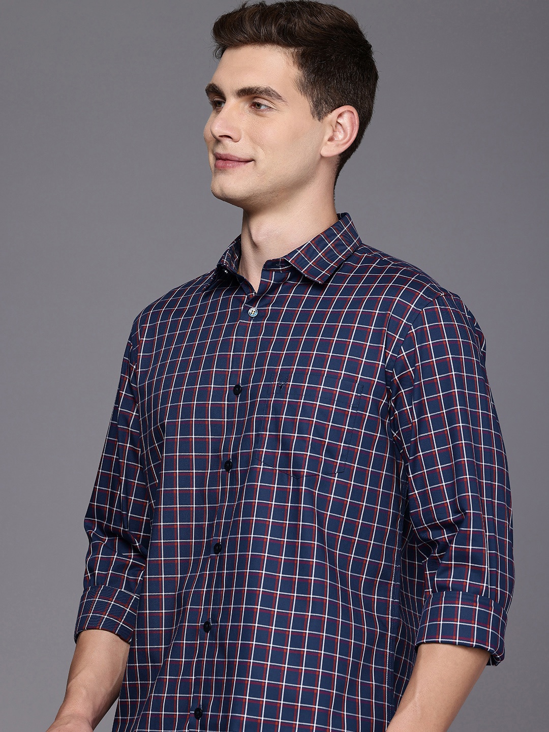 

Allen Solly Men Checked Sport Fit Pure Cotton Casual Shirt, Navy blue