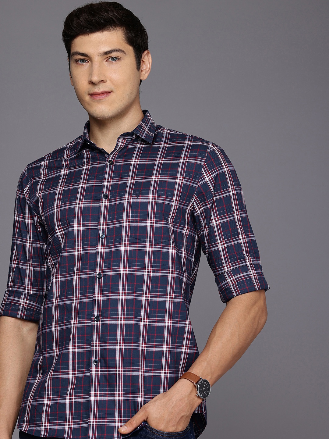 

Allen Solly Pure Cotton Sport Fit Checked Casual Shirt, Navy blue