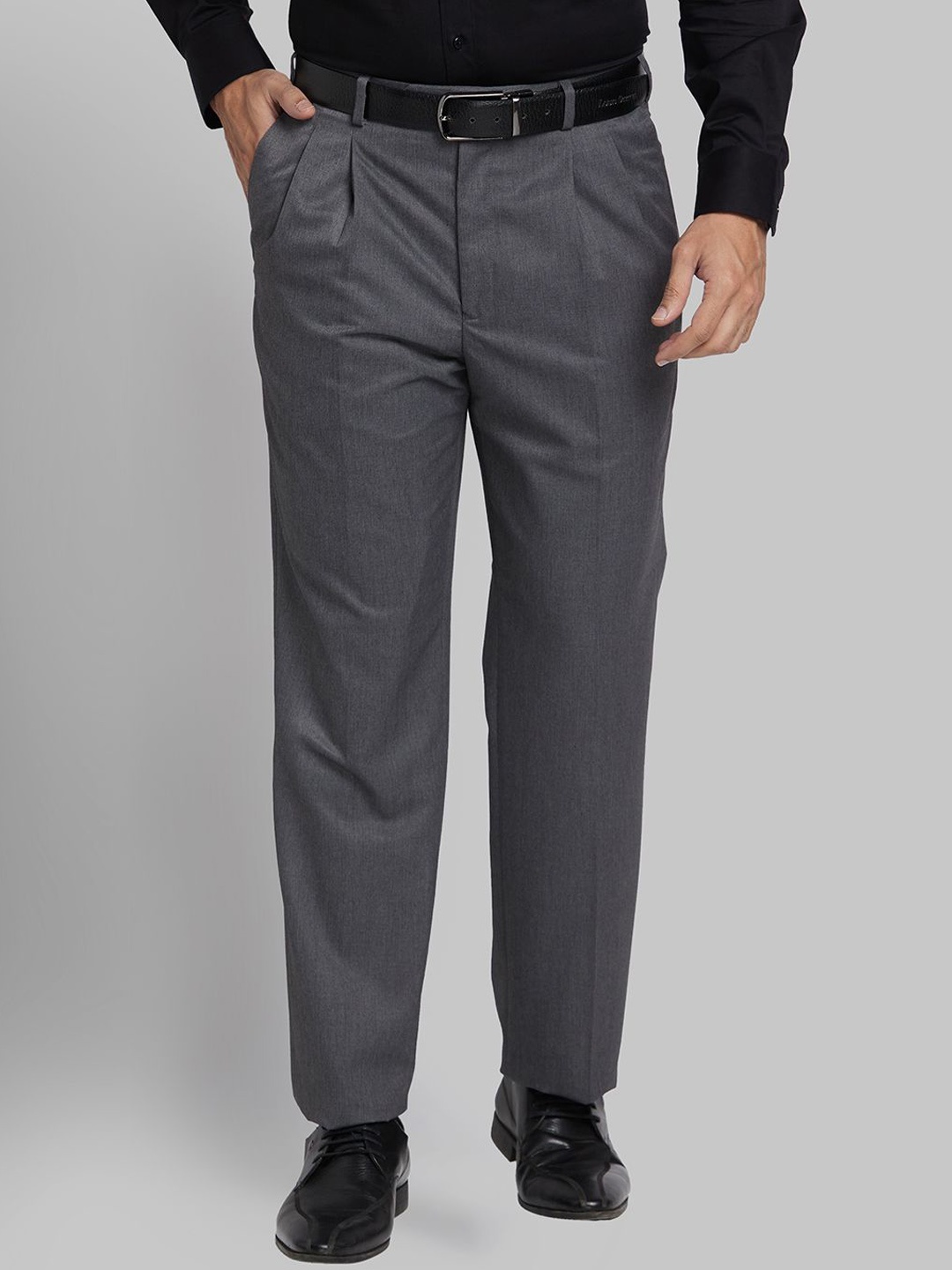 Park Avenue Men Pleated Trousers, Grey