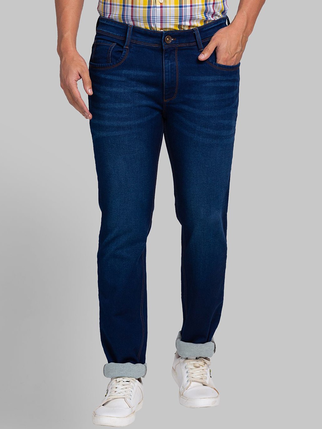 

Park Avenue Men Slim Fit Light Fade Jeans, Blue