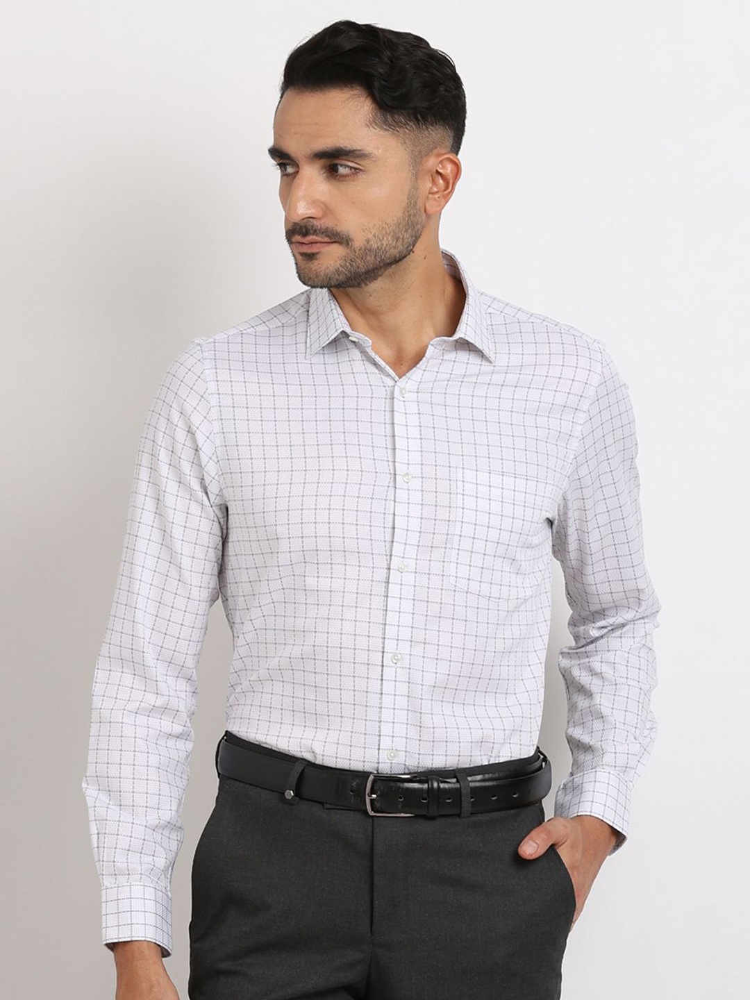 

Turtle Classic Slim Fit Spread Collar Grid Tattersall Checks Pure Cotton Formal Shirt, White