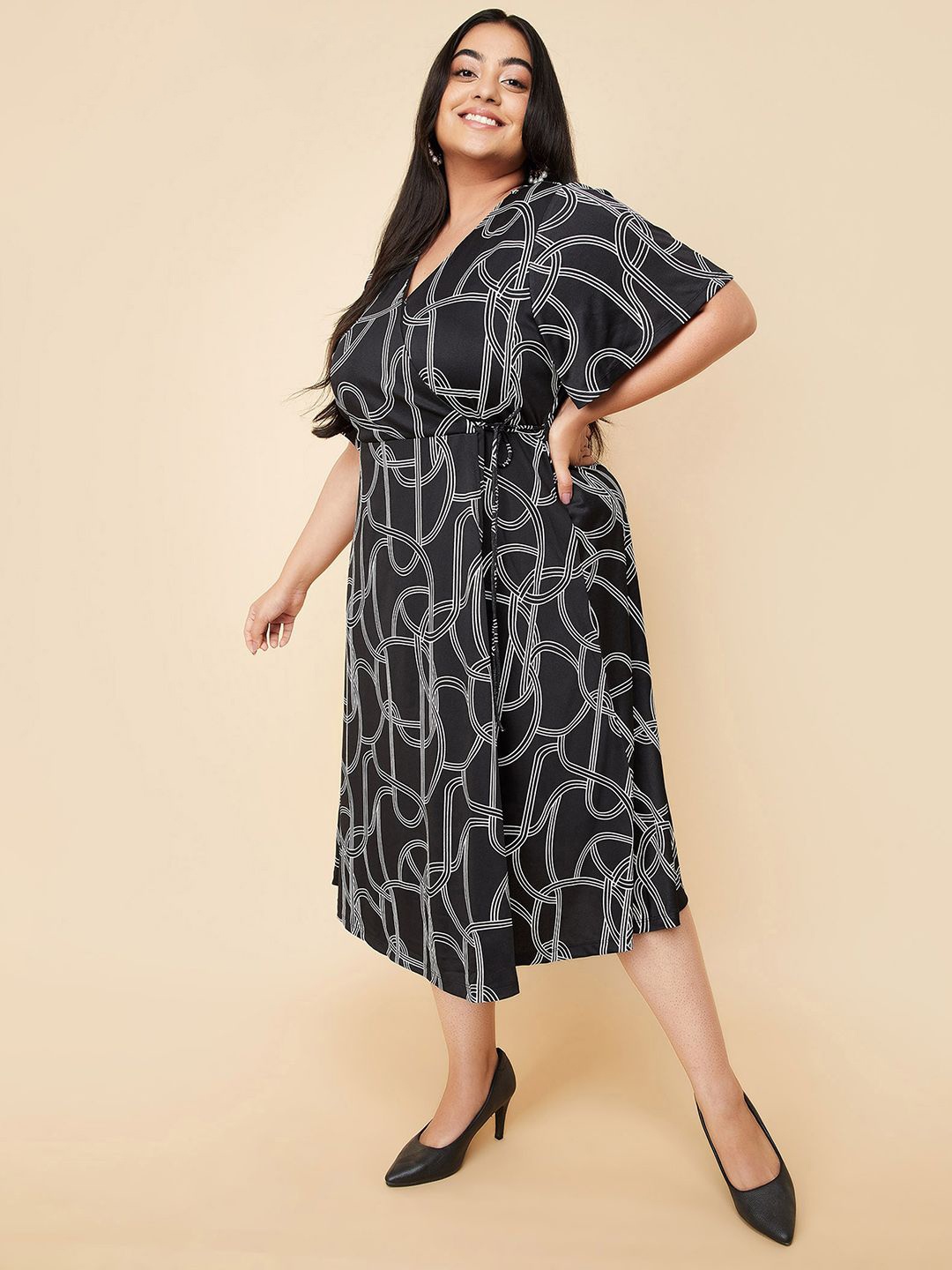 

max Plus Size Printed Flared Sleeve A-Line Midi Dress, Black