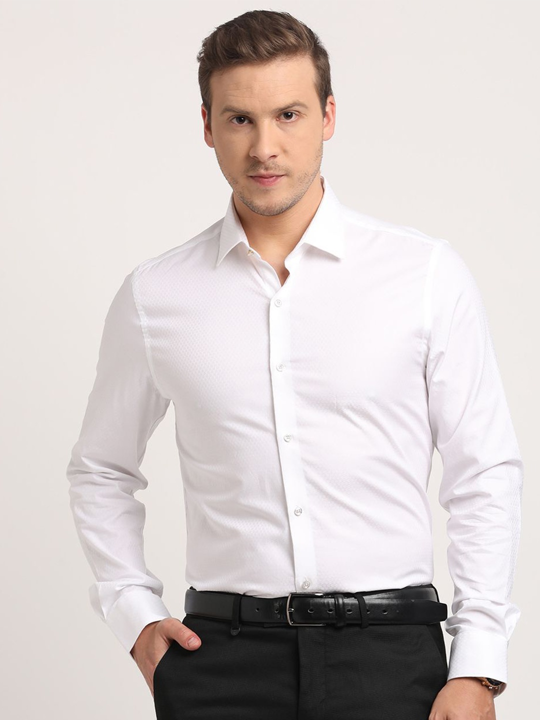 

Turtle Premium Slim Fit Spread Collar Pure Cotton Casual Shirt, White