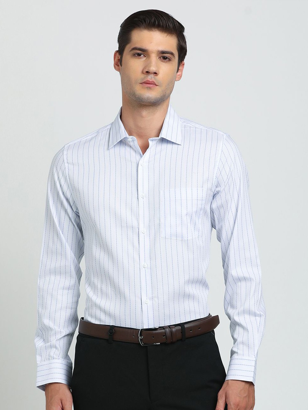 

Turtle Classic Slim Fit Vertical Stripes Pure Cotton Formal Shirt, White