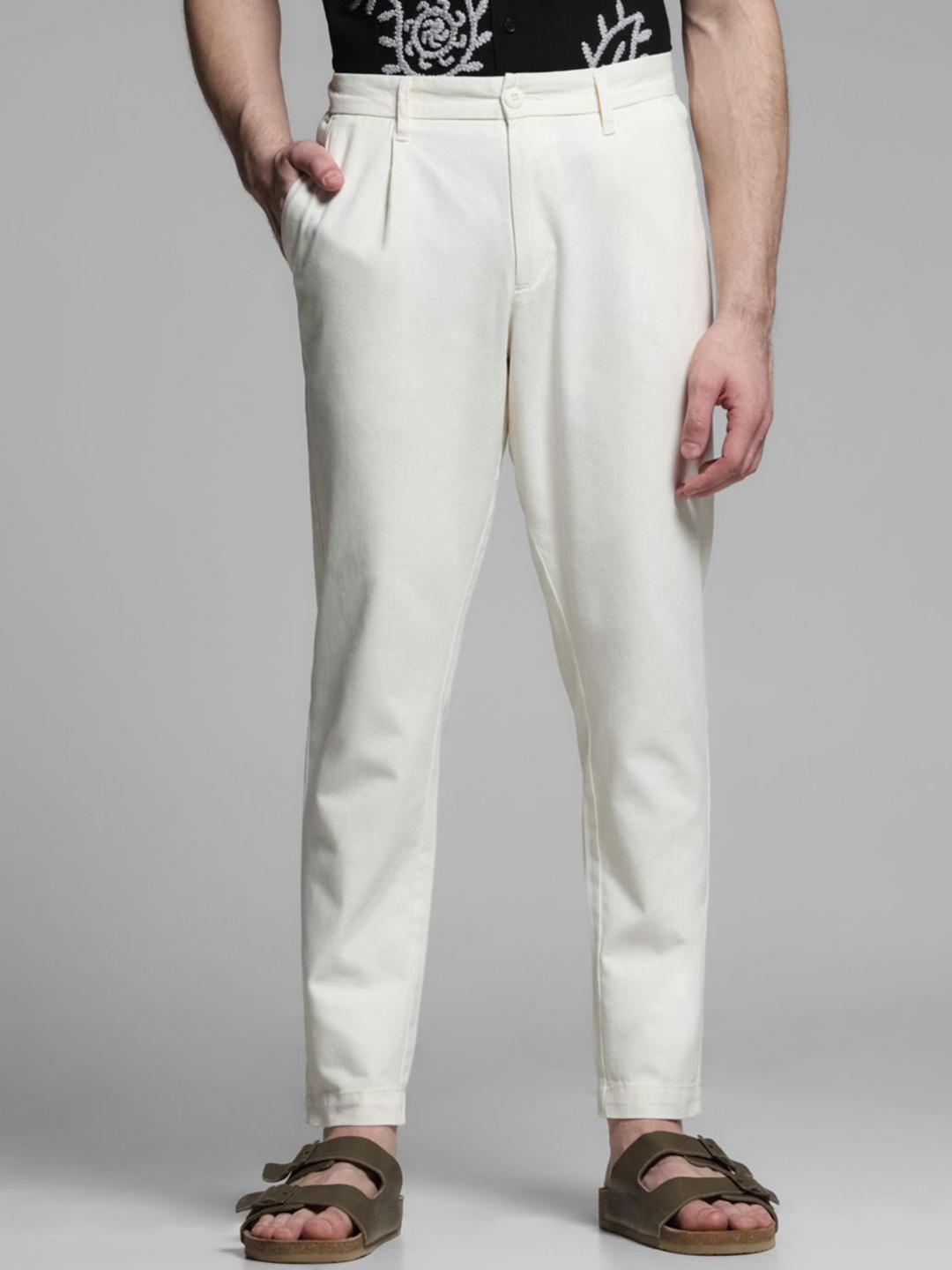 

Jack & Jones Men Pleated Trousers, Beige