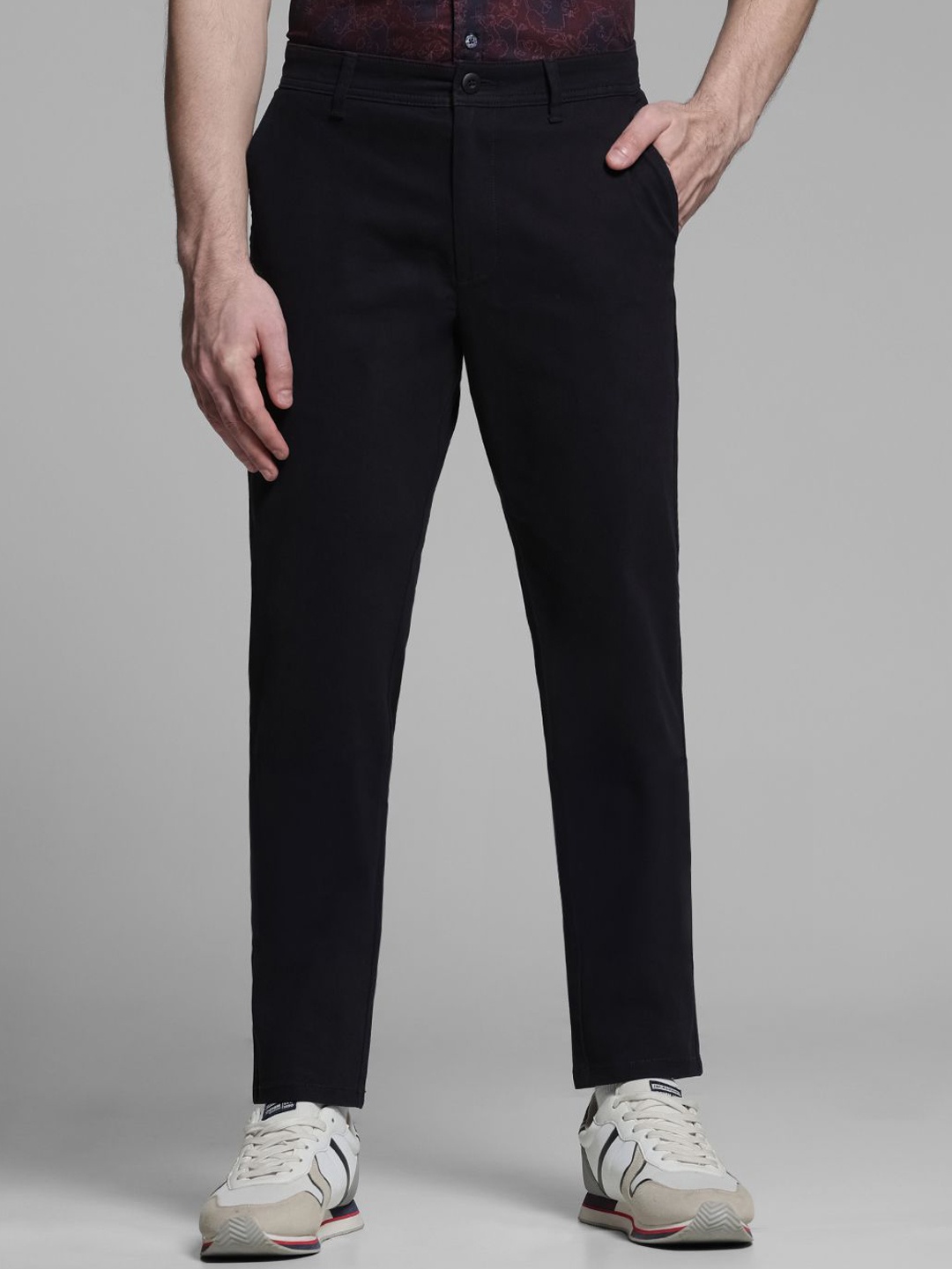 

Jack & Jones Men Slim Fit Trousers, Black
