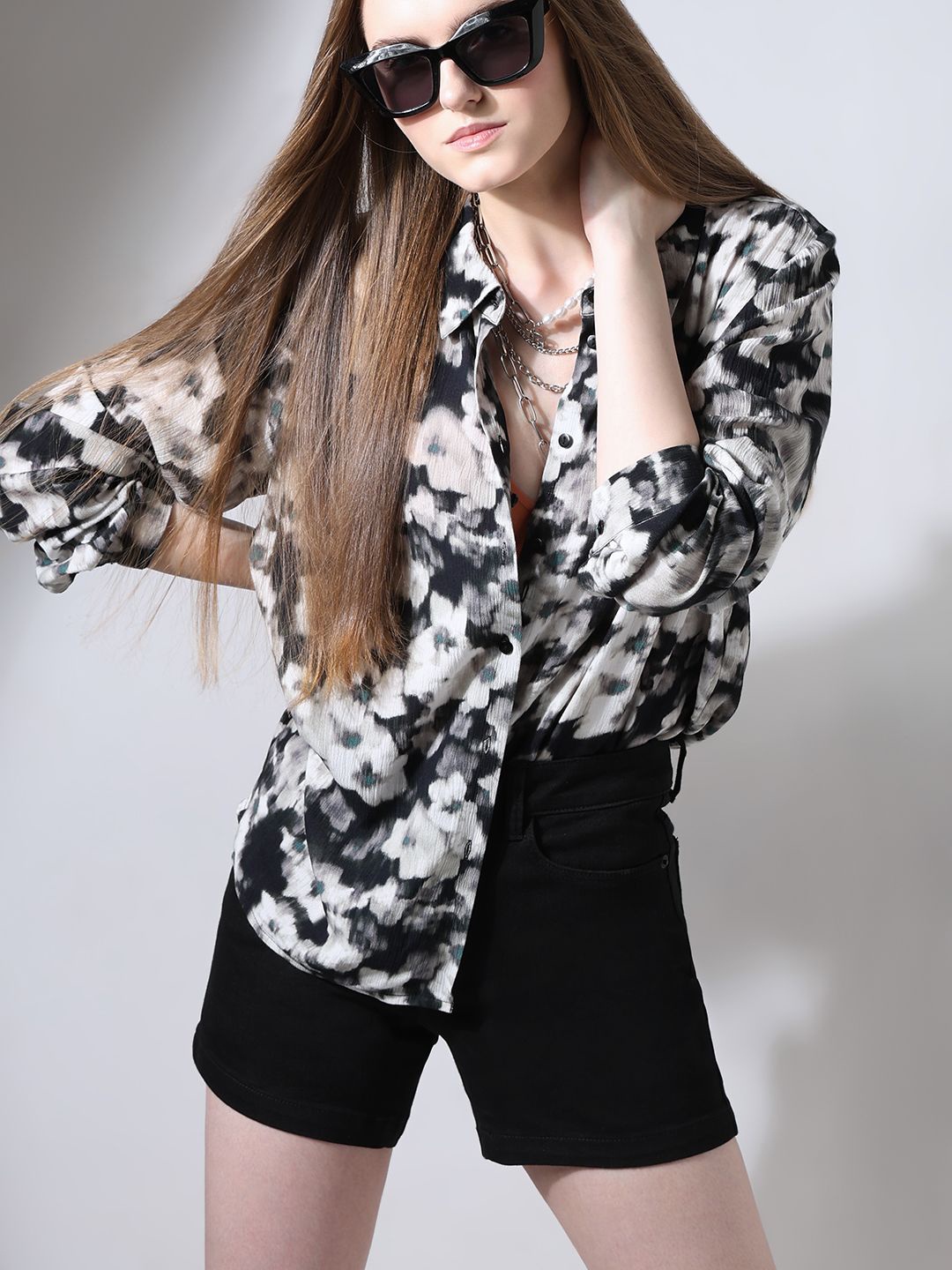 

Vero Moda Abstract Printed Spread Collar Casual Shirt, Black