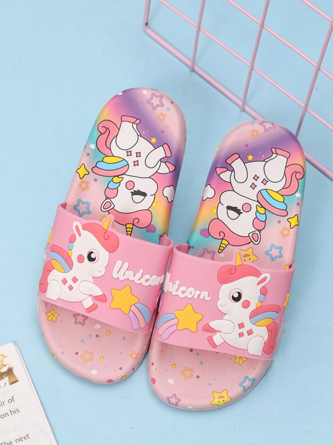 

Yellow Bee Girls Unicorn Printed Rubber Sliders, Pink