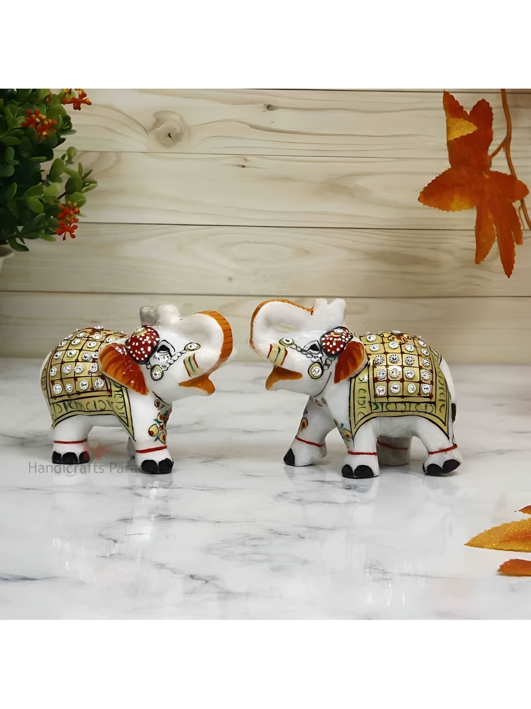 

HANDICRAFTS PARADISE Multicoloured Figurine Showpiece, Multi