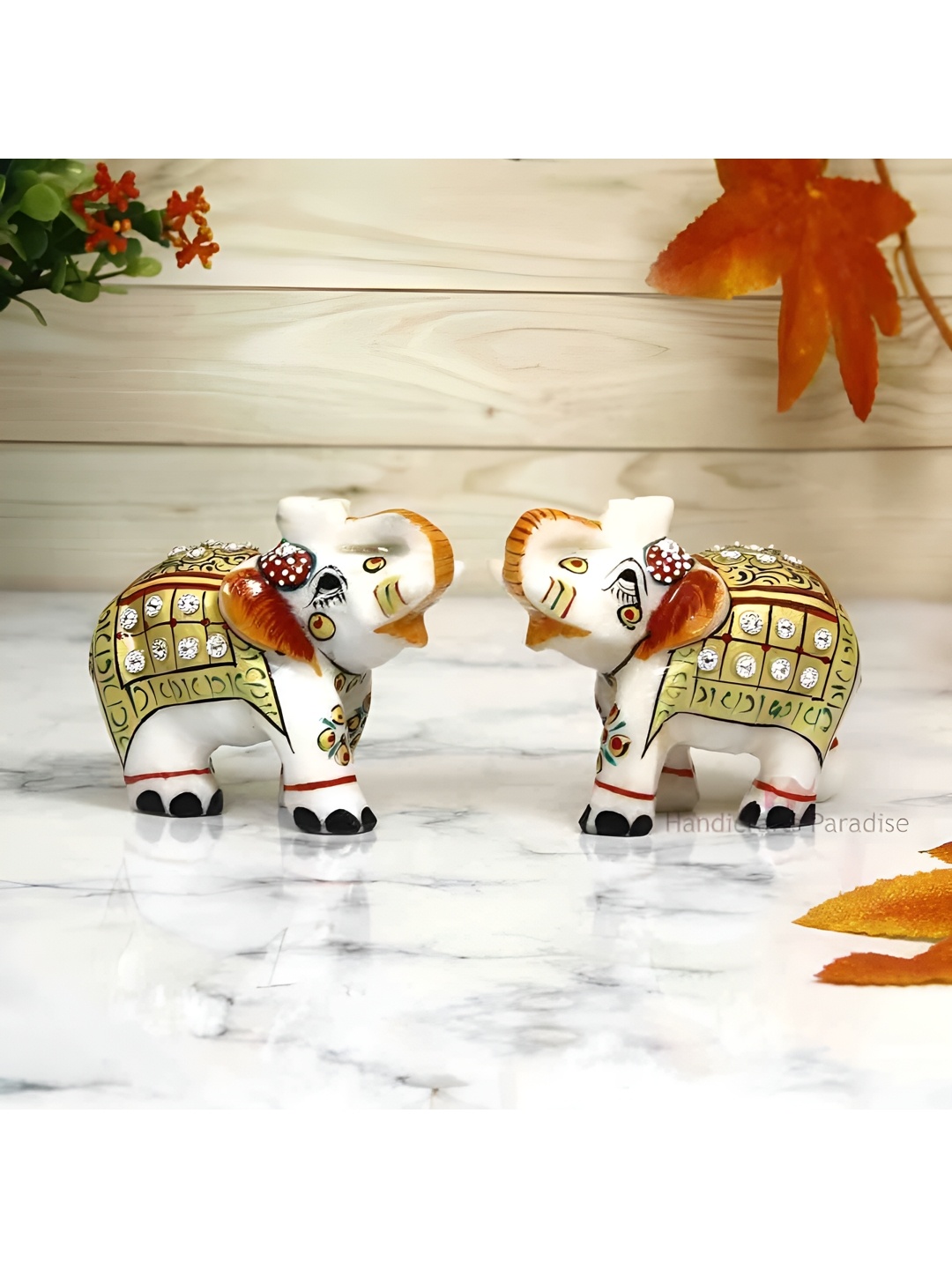 

HANDICRAFTS PARADISE Multicoloured Figurine Showpiece, Multi