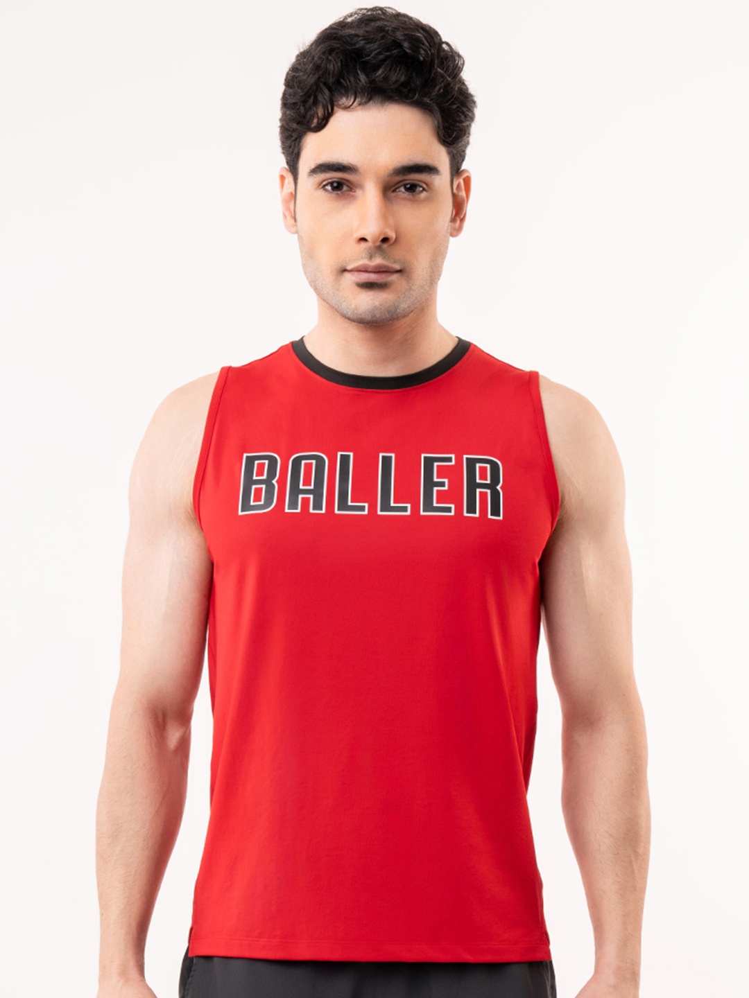 

Baller Athletik Men Typography Raw Edge T-shirt, Red