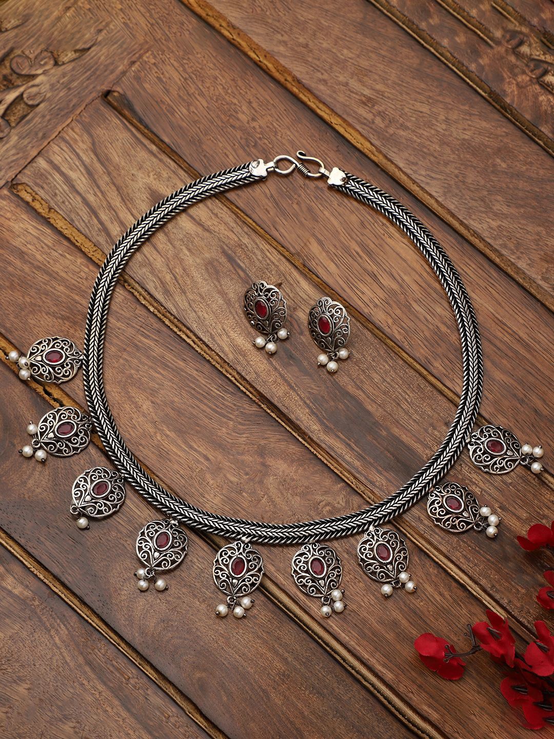 

VENI Silver-Plated Oxidised German Silver Jewellery Set