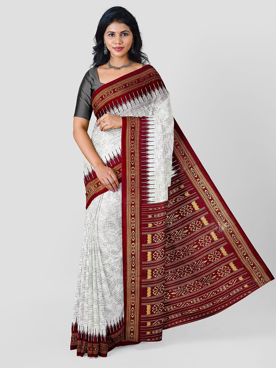 

pasapalli Ethnic Motifs Pure Cotton Sambalpuri Saree, White