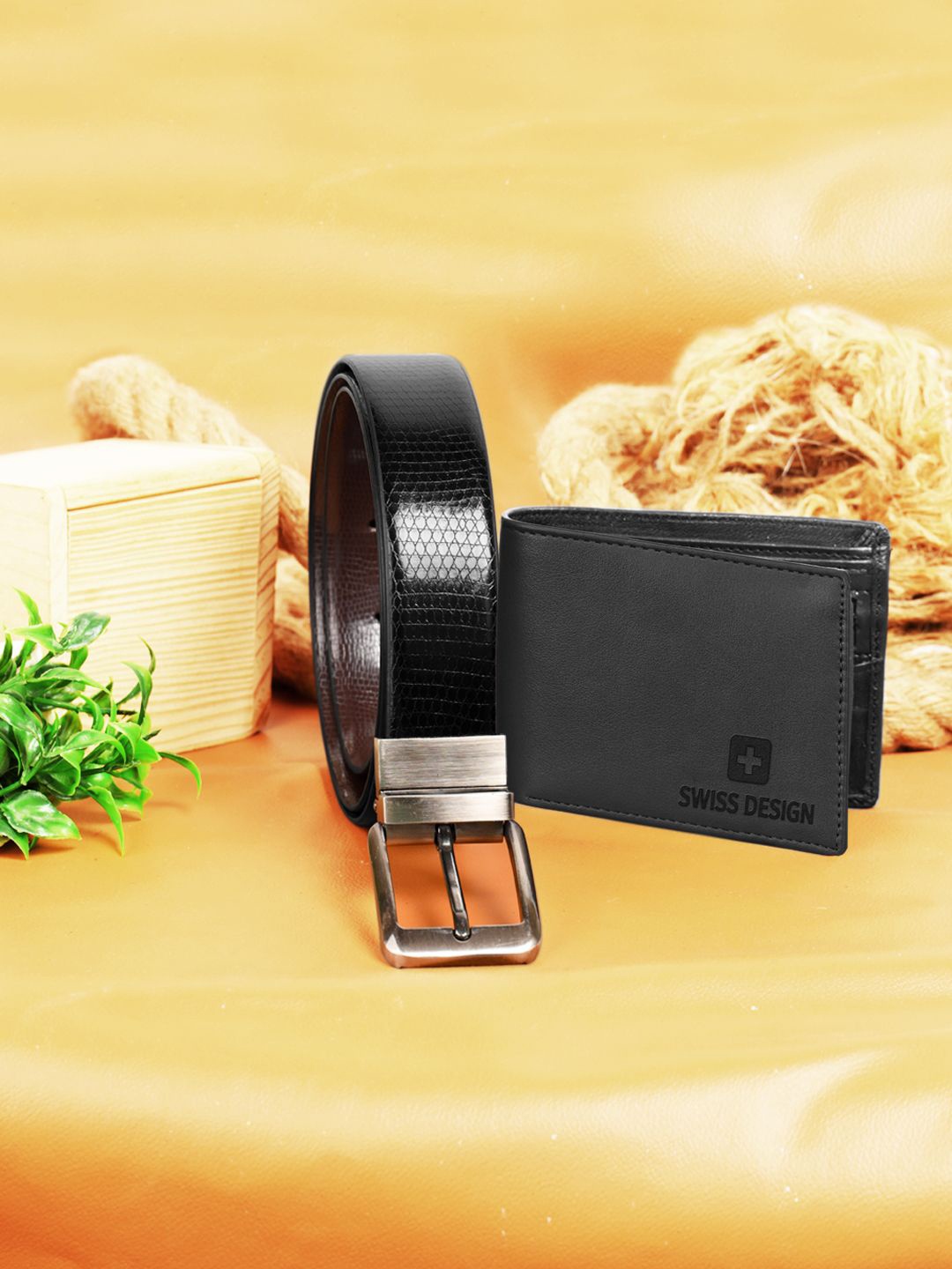 

Swiss Design Men Accessory Gift Set Of Wallet & Belt, Black