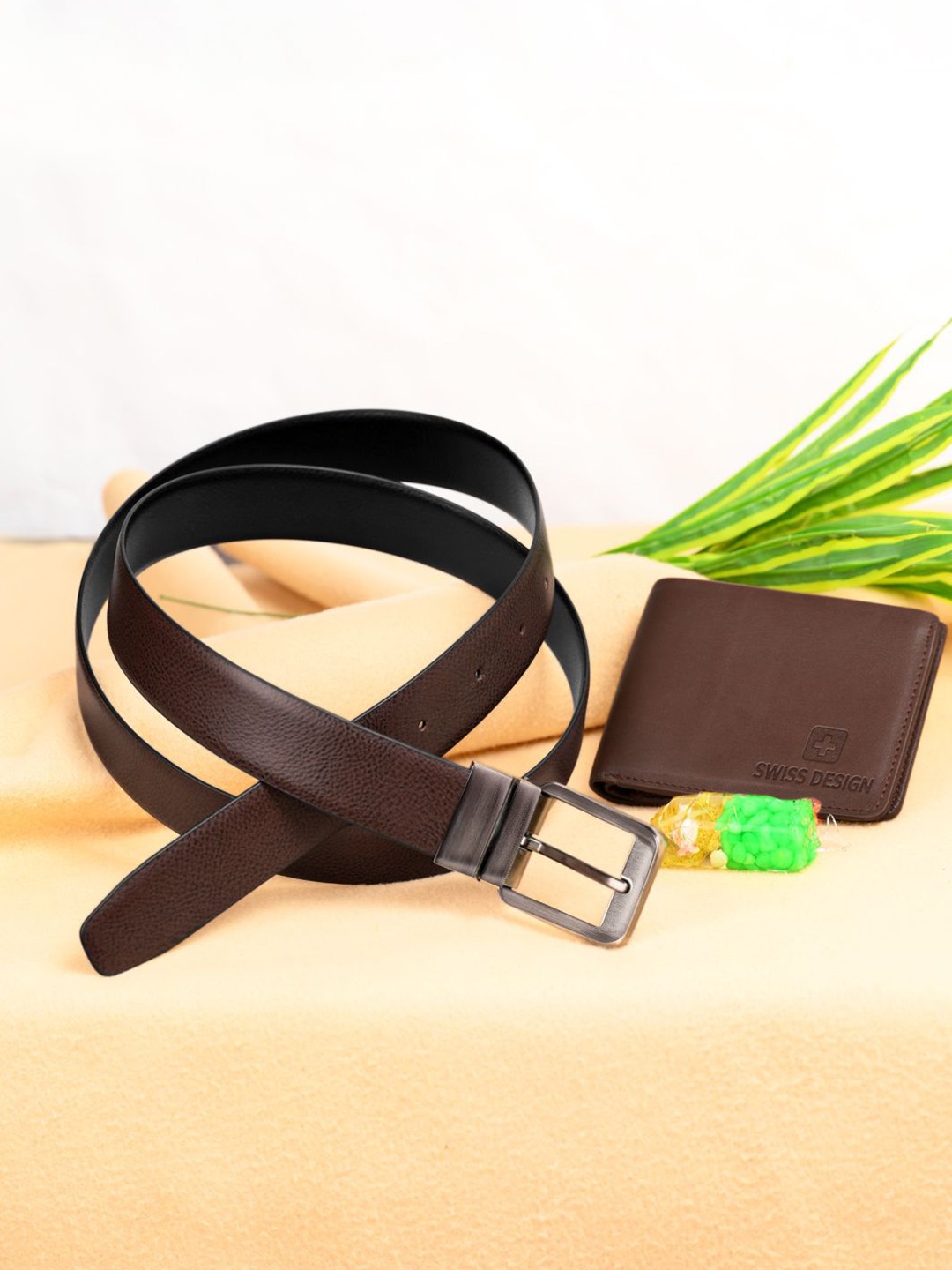 

Swiss Design Unisex Accessory Gift Set, Brown