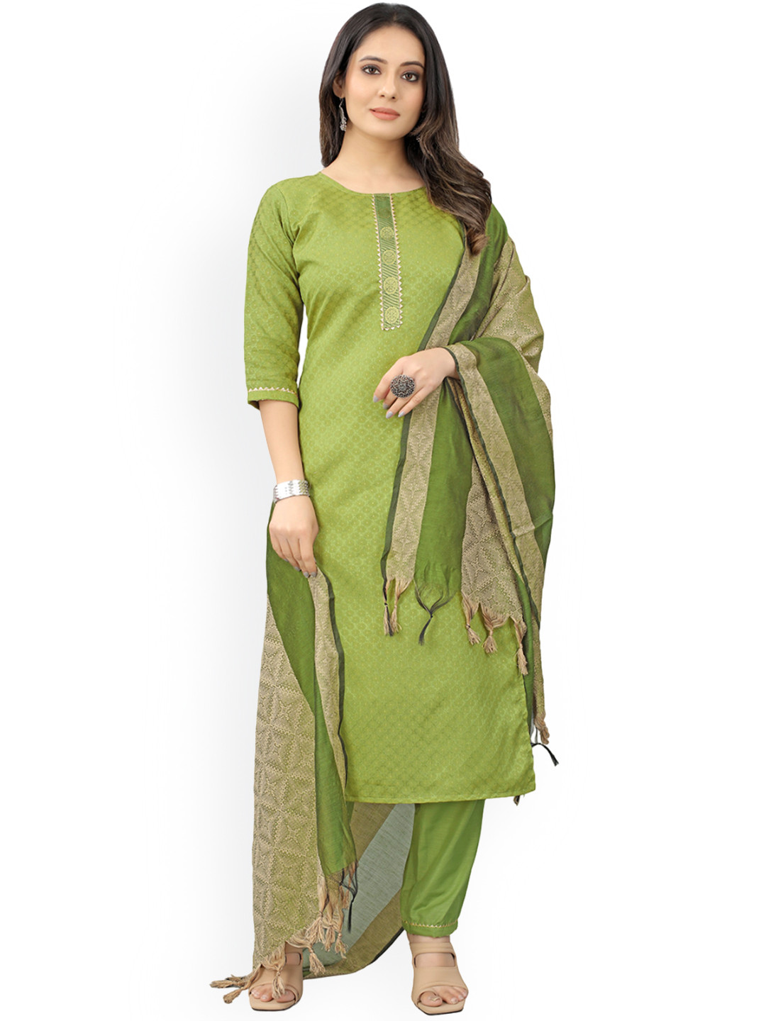 

revika Women Regular Gotta Patti Kurta with Trousers & With Dupatta, Green